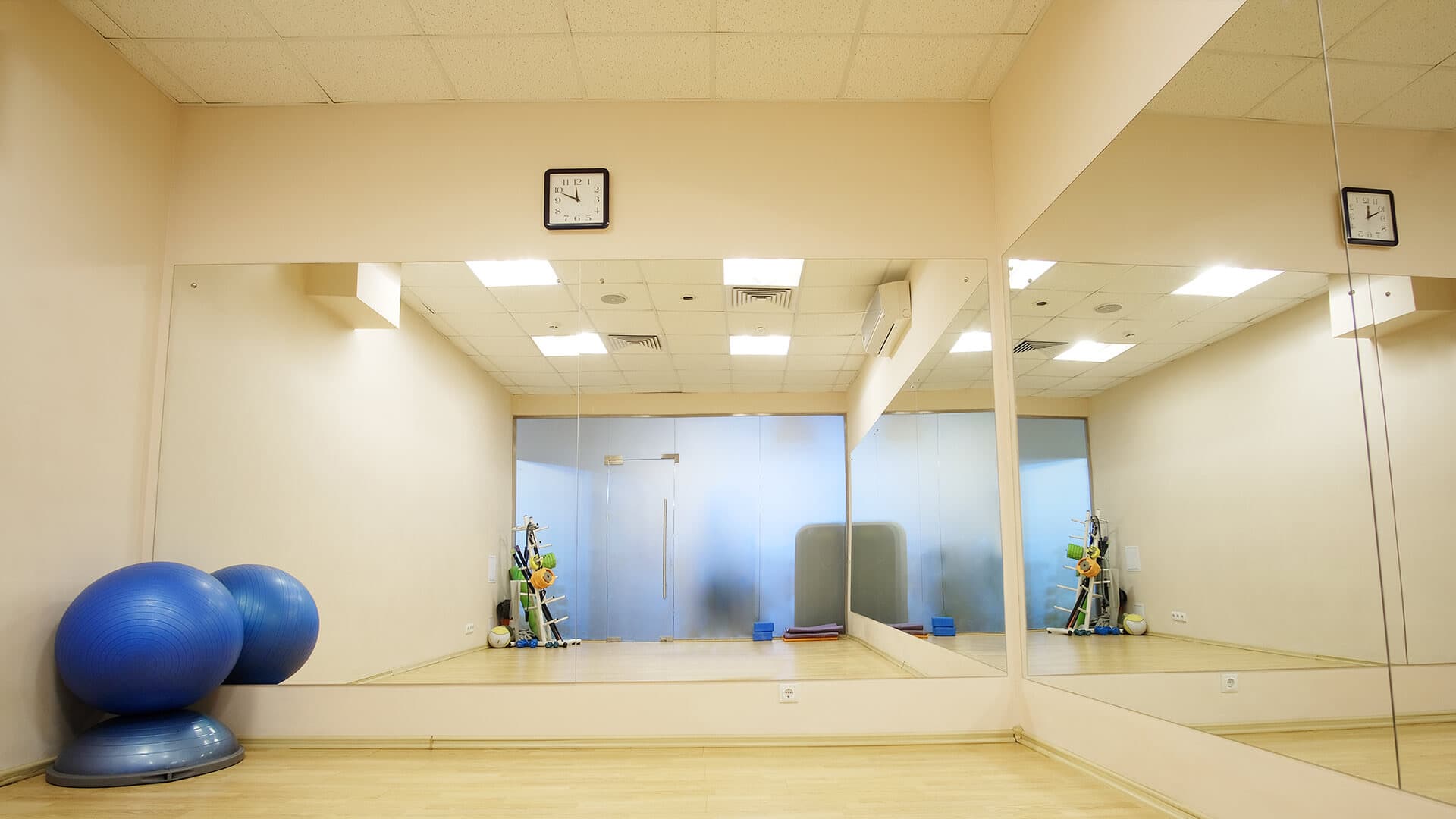 Commercial mirror installation with professional craftsmanship and durability